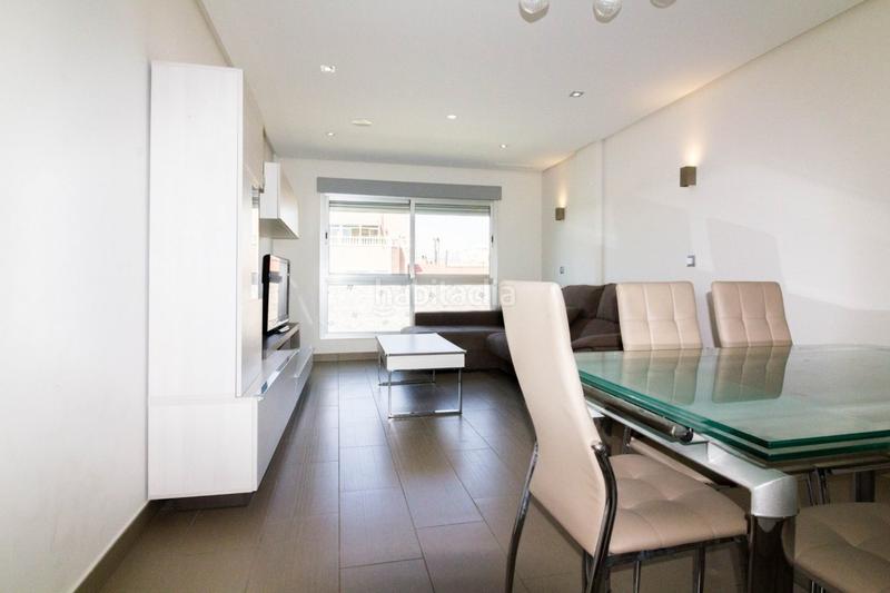 Foto 9ba54d65-486f-4ffd-90f5-b96be17a8dc9. Alquiler piso  seminuevo en alquiler en Albatera