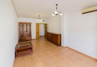 Etagenwohnung  Tierno galvan. Piso 3 dormitorios con plaza de garaje y trastero incluidos en e