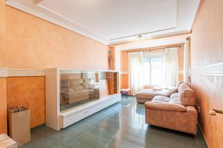 Appartamento  Calle san andres. Amplio piso con trastero incluido en almorad�.