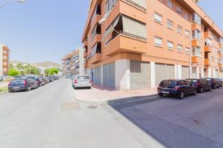 Lloguer Local Comercial a Callosa de Segura. Todavía no sabes donde poner tu negocio?