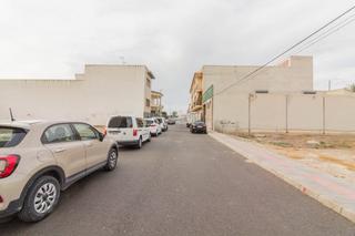 Terreny residencial a Catral. Fantástico terreno urbanizable en venta.