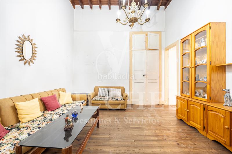 Foto 2ac78b7f-3922-4d7d-bfd4-9ae8e90b325c. Chalet en Arucas casco Arucas