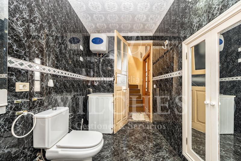 Foto 4d294d6f-dd4e-4835-9888-401e78c7edc3. Chalet en Arucas casco Arucas