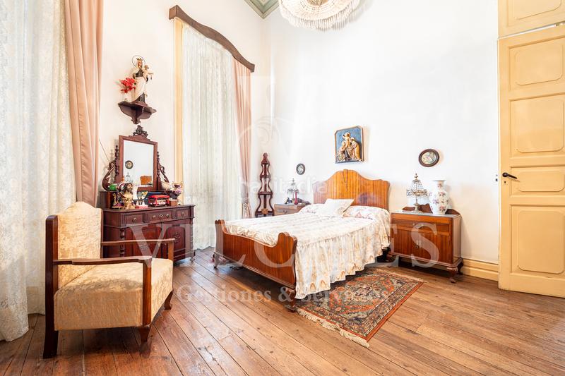 Foto 876e85fc-d265-43b8-8a6f-a544af102afb. Chalet en Arucas casco Arucas