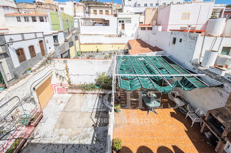 Foto 36339114-ef46-4195-b20d-920ce183a138. Chalet con parcheggio in Arucas casco Arucas