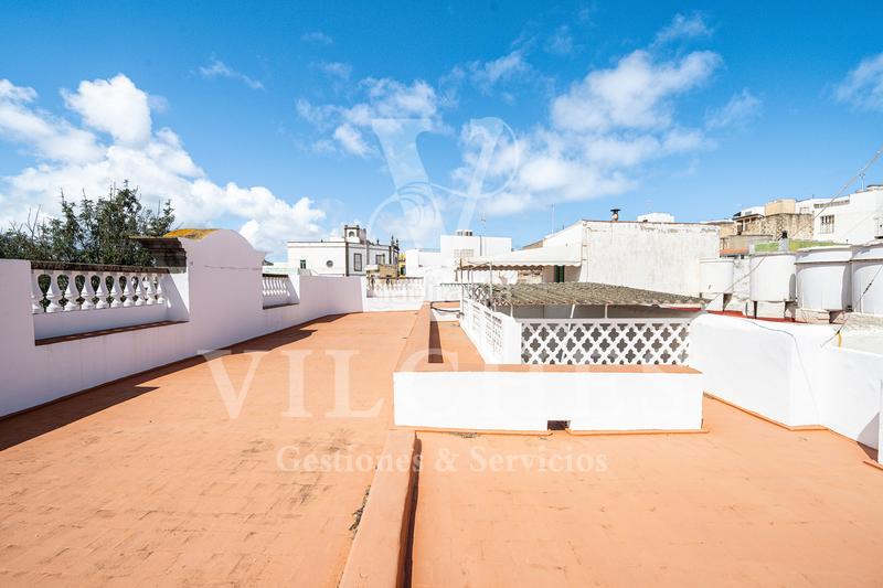 Foto f5345d90-aa78-467f-8687-bbd41ef86895. Chalet con parcheggio in Arucas casco Arucas