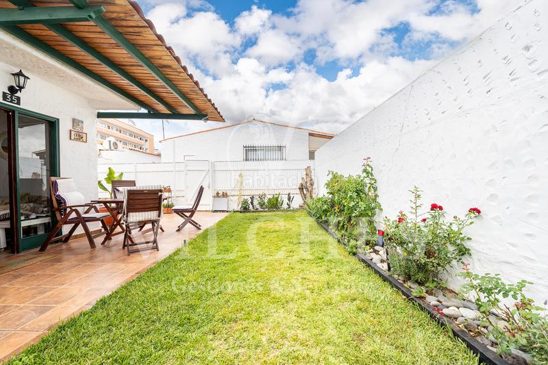 Foto 41f94dd0-1e6c-4076-ab1b-9abe6886d84d. Rent house with pool in Playa del Inglés San Bartolomé de Tirajana