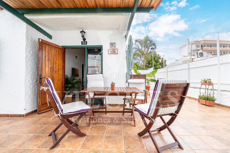 Foto 4b113550-8b6a-4931-bd66-f5457c582913. Rent house with pool in Playa del Inglés San Bartolomé de Tirajana