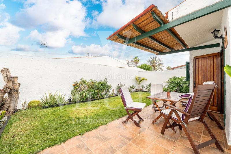 Foto 7c8ef309-947c-4363-8e63-559c05dd8e64. Rent house with pool in Playa del Inglés San Bartolomé de Tirajana