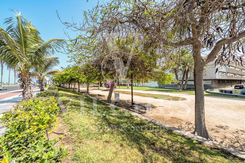 Foto 50c35f91-bfb5-4c57-94ff-fe11dfc6d9af. Flat with parking in Ciudad Jardín Palmas de Gran Canaria (Las)