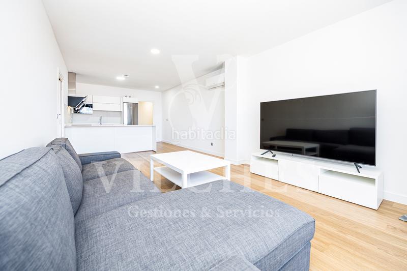 Foto 5e94ed9d-fac4-4303-bacf-c3f82d14774e. Flat with parking in Guanarteme Palmas de Gran Canaria (Las)