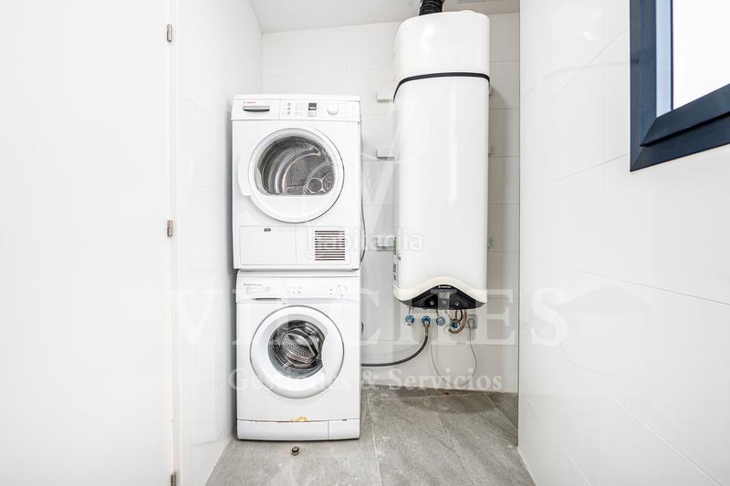 Foto d8b5cab0-a3f6-4000-b057-07c087090ff9. Piso en Guanarteme Palmas de Gran Canaria (Las)