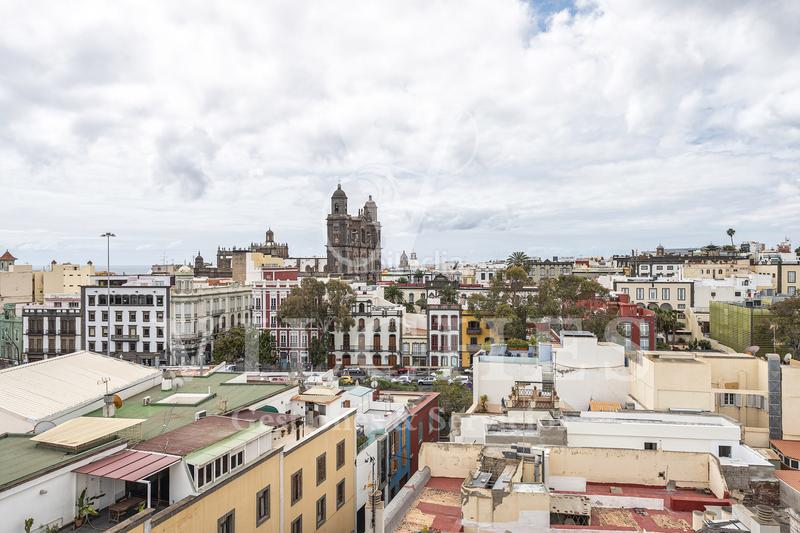 Foto 7a1b83be-61d9-47e7-b021-9622186fe1a3. Piso  reformado a estrenar en Triana Palmas de Gran Canaria (Las)