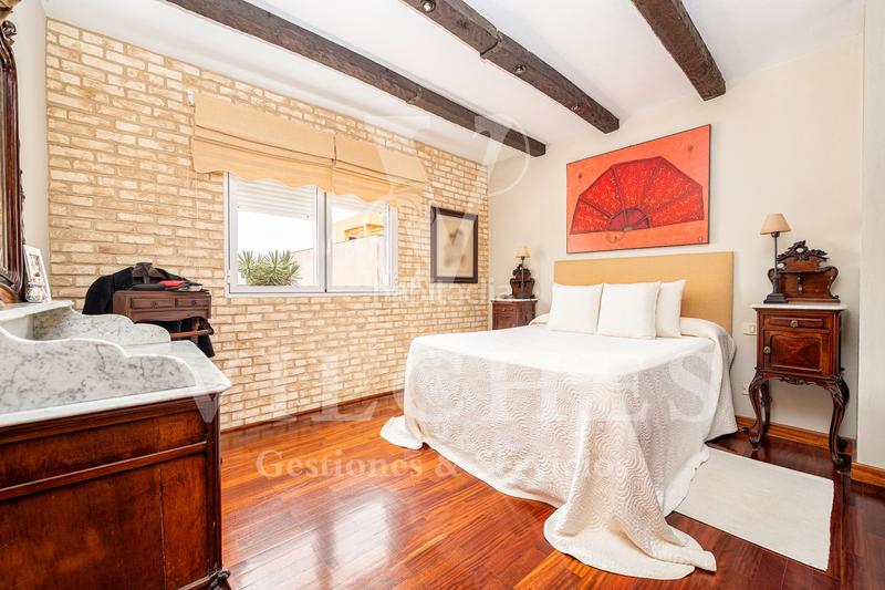 Foto 732afd45-05fc-4e4b-bbbe-9c00ef280722. Chalet avec parking dans Los Castillos Arucas