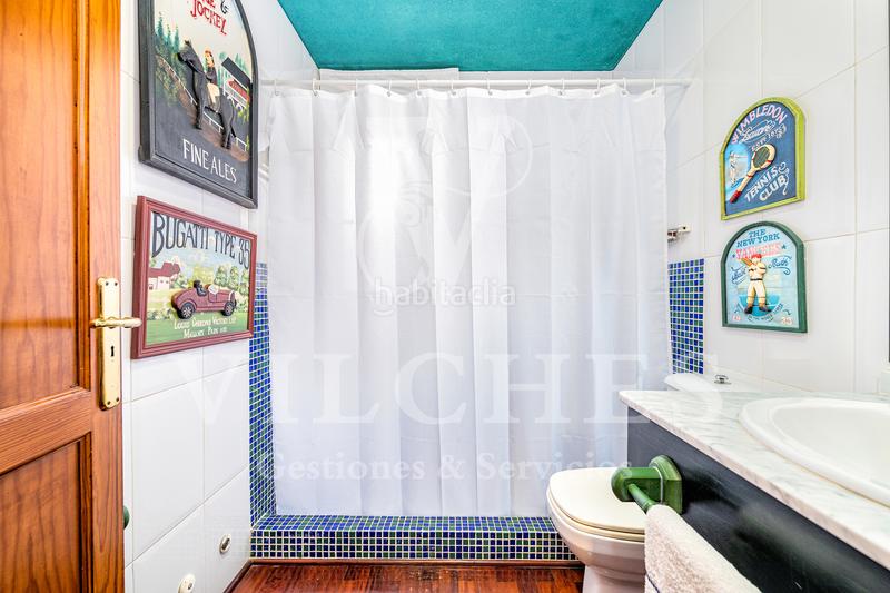 Foto 97bbe043-c615-43a6-8a59-2520375d1b08. Chalet avec parking dans Los Castillos Arucas