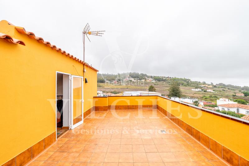 Foto e8cddc11-4c72-4740-b5a5-94e432387b65. Chalet avec parking dans Los Castillos Arucas