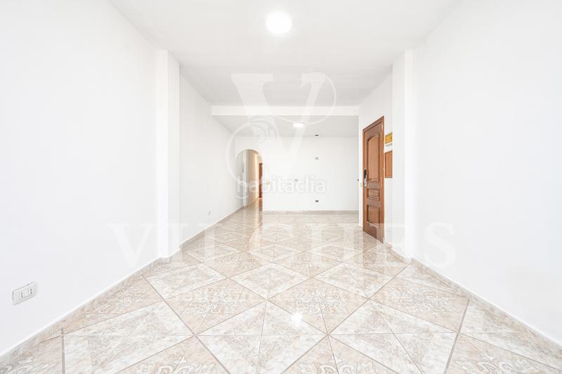Foto 797e0cc5-803c-4c80-a52e-f60b66cde496. Piso en Vecindario - El Doctoral - Cruce de Sardina Santa Lucía de Tirajana