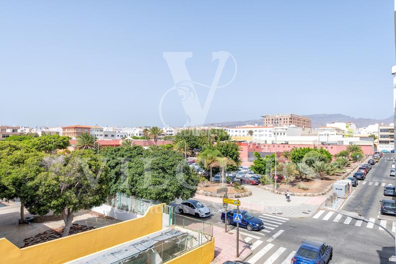 Foto e8f5a21e-6a88-466c-bff3-3c02ace7c90c. Piso en Vecindario - El Doctoral - Cruce de Sardina Santa Lucía de Tirajana