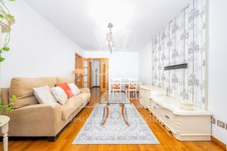Miete Etagenwohnung  Avenida josé mesa y lópez