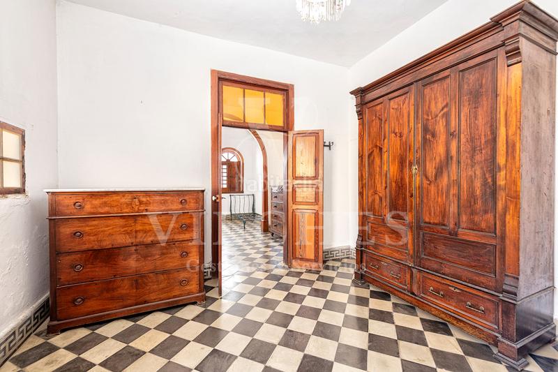 Foto 7e4f9cf0-03c1-4dac-ad86-c0e31dbffcc7. Chalet en Vegueta Palmas de Gran Canaria (Las)