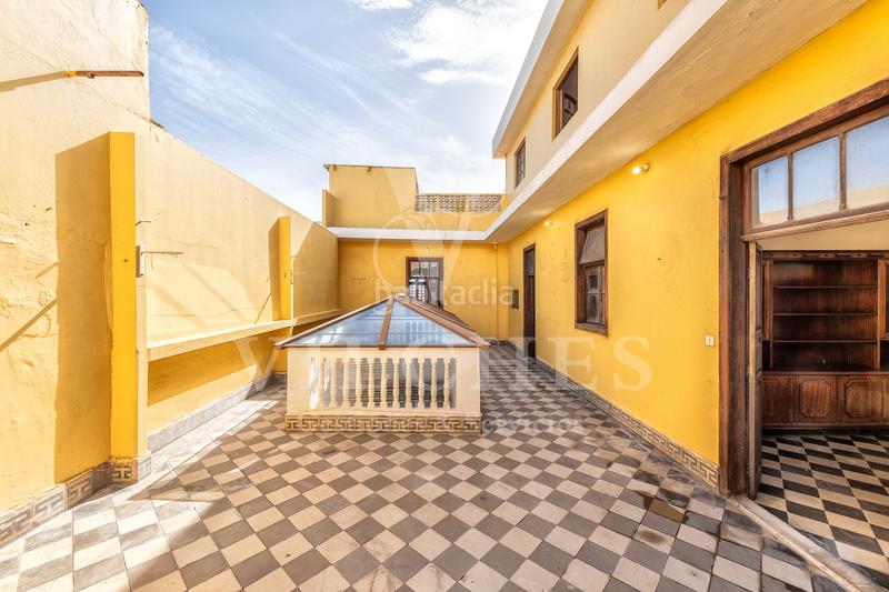 Foto b097622e-ffb9-46c4-a7b4-daeaa3c038c7. Xalet a Vegueta Palmas de Gran Canaria (Las)