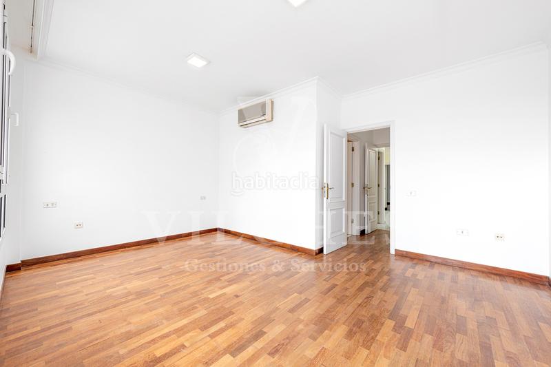 Foto 93d95430-fac1-44ba-a75f-039473c2a739. Chalet en Altavista - Don Zoilo Palmas de Gran Canaria (Las)