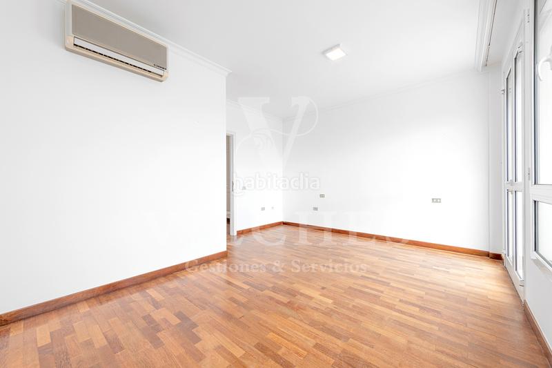 Foto ce3b6174-0fd6-4bbd-bd7e-03269f6b2edf. Chalet en Altavista - Don Zoilo Palmas de Gran Canaria (Las)