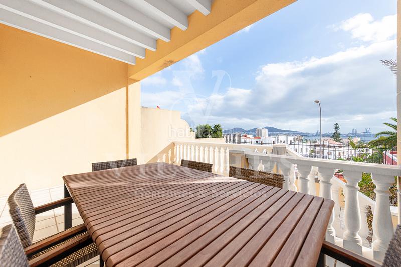 Foto e782dd1f-f5f4-46dc-9151-e93e02bddc40. Chalet en Altavista - Don Zoilo Palmas de Gran Canaria (Las)