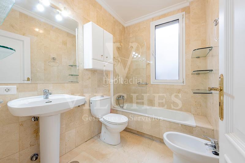 Foto 095849a1-15fc-44d8-9d7f-fc9531765597. Xalet amb aparcament a Altavista - Don Zoilo Palmas de Gran Canaria (Las)