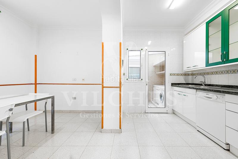 Foto 24b30686-e5c5-4bc1-be2a-4fc06dbee8b3. Xalet amb aparcament a Altavista - Don Zoilo Palmas de Gran Canaria (Las)