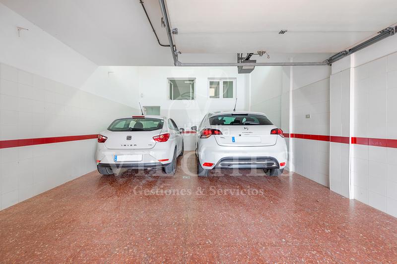 Foto 741da0da-042e-4531-8e9d-3d12f9bd3ae0. Xalet amb aparcament a Altavista - Don Zoilo Palmas de Gran Canaria (Las)