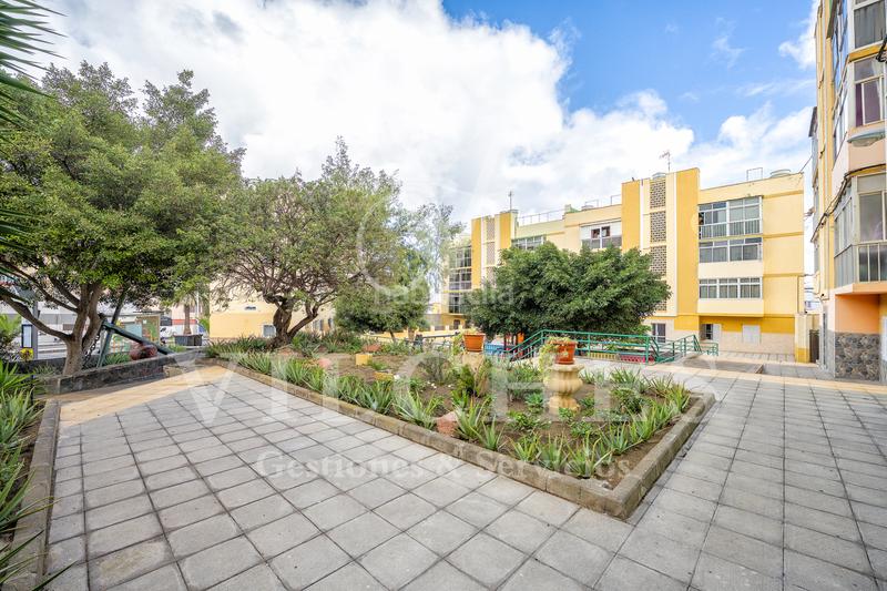 Foto 06903133-debe-4988-af1e-fbeb0f9ca48c. Appartamento in Escaleritas Palmas de Gran Canaria (Las)