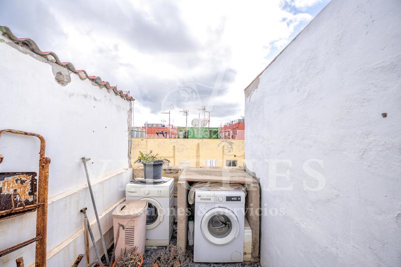 Foto 774a8b76-0819-46c4-bdc8-84c066fa2e63. Piso en Escaleritas Palmas de Gran Canaria (Las)