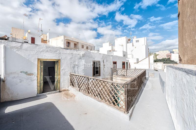 Foto eafd913e-0a0c-43df-bc1d-b4e3fd2b26c5. Chalet in Vegueta Palmas de Gran Canaria (Las)