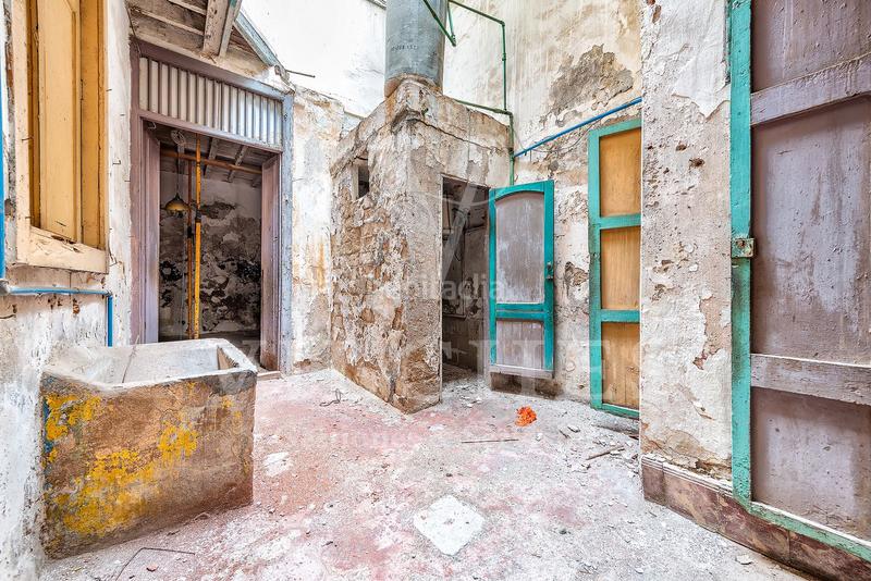 Foto b2ae80b2-b4e6-449e-8adc-8db894c0f443. Chalet en Vegueta Palmas de Gran Canaria (Las)