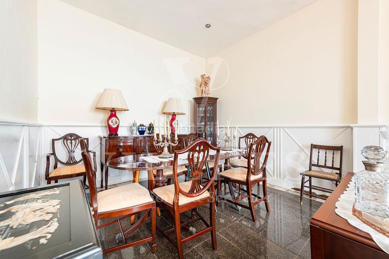 Foto 4364865b-f686-42f3-a30d-e655ed0ac3e3. Casa en Santa Catalina - Canteras Palmas de Gran Canaria (Las)