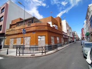 Terreny residencial a Calle ángel guimerá 58