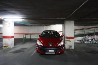Parking voiture  Calle de juan josé lorente. Calle lorente