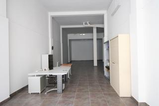 Business premise  Calle de italia. Local en calle italia