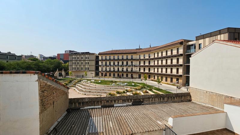 Foto b4a2726d-530d-49a0-97d0-88f0f6063a95. Piso en Plaza de Toros Zaragoza