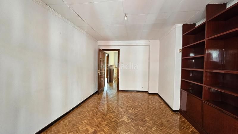 Foto c4b843ff-e88d-4a33-b075-7253d67137b5. Piso en Plaza de Toros Zaragoza