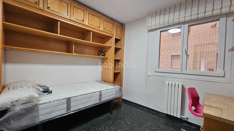 Foto 92d75ae4-326d-4c96-ac5d-adc6fc9fc6d5. Location appartement dans Ciudad Jardín - Parque Roma Zaragoza