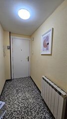 Etagenwohnung  Calle de miguel servet. Piso en venta en miguel servet