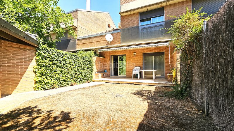 Foto 9ceb1370-8790-4faf-a89e-0990e6ff0bf6. Casa adossada amb calefacció aparcament piscina a Zaragoza