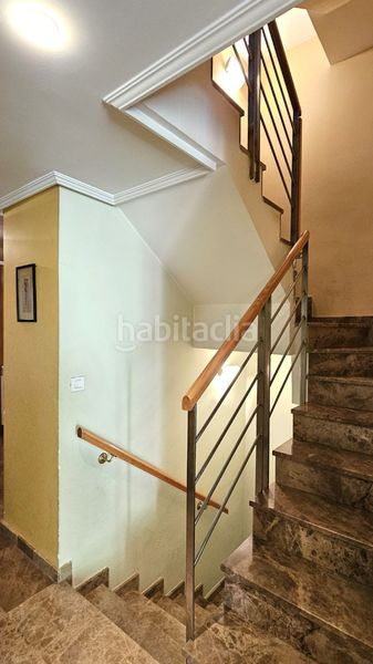 Foto a0716f12-f4a4-4421-956e-8245914d59c2. Casa adossada amb calefacció aparcament piscina a Zaragoza