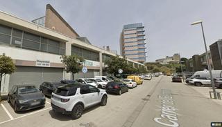Umzug Fabrikhalle  Carrer de l'energia. Restaurante traspaso de negocio con inmueble en alquiler en call