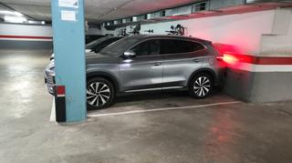 Lloguer Aparcament cotxe a Carrer de bolívia 152