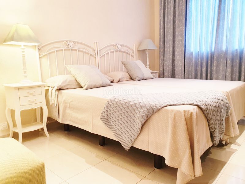 Foto 2b0ccfa2-d835-4cfd-aab9-c3c22fe0a6fb. Pis a Sagrada Família Barcelona