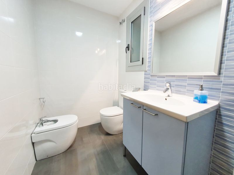 Foto 534a99c1-6a27-4d86-ae4b-ee998ea47db2. Pis a Sagrada Família Barcelona