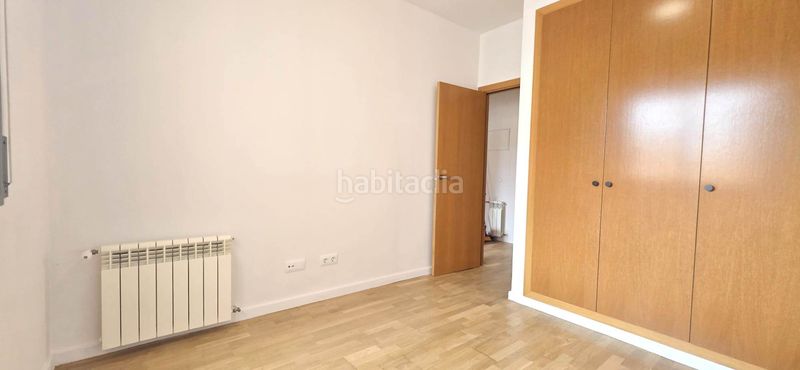 Foto 34ae81b5-5585-4988-a0fb-8de4d9a89b85. Àtic amb calefacció aparcament a El Clot Barcelona